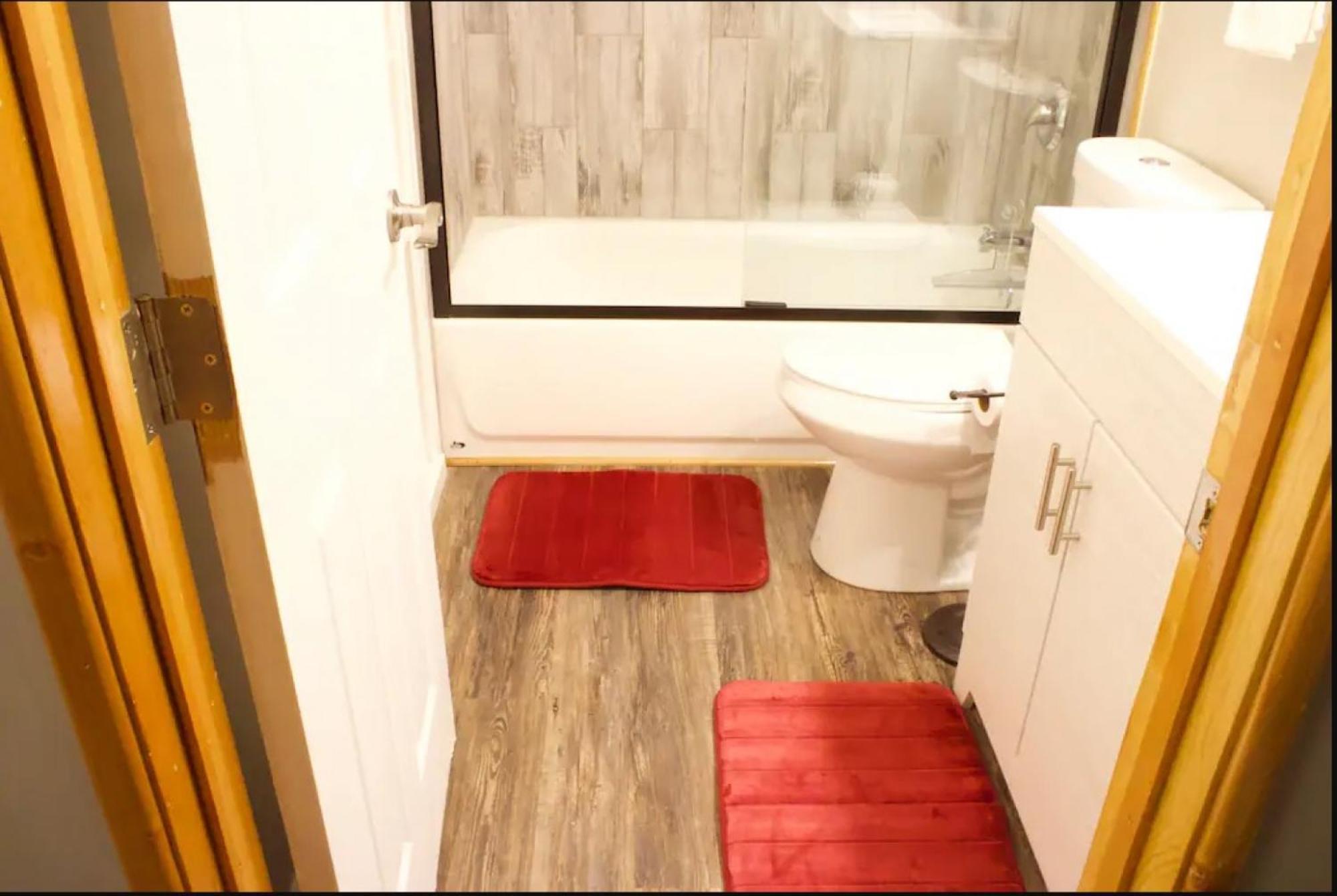 Private Home - Playground, Jumping Mat, Bbq, Darts, Firepit, Gazebo, 4 Smart Tvs, White Cotton Bedding, - The Redwood Cul-De Sac Beach Retreat Crescent City Εξωτερικό φωτογραφία
